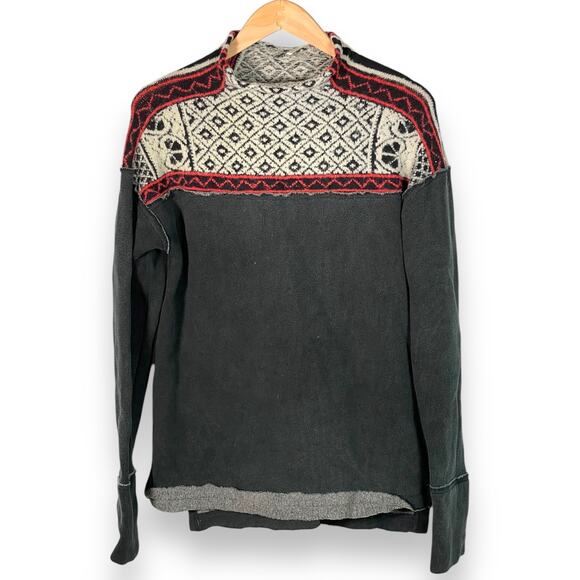 Free People Sweaters - Free People Snow Bunny Mock Neck Pullover Gray, White, Red Sweater Women's Sm